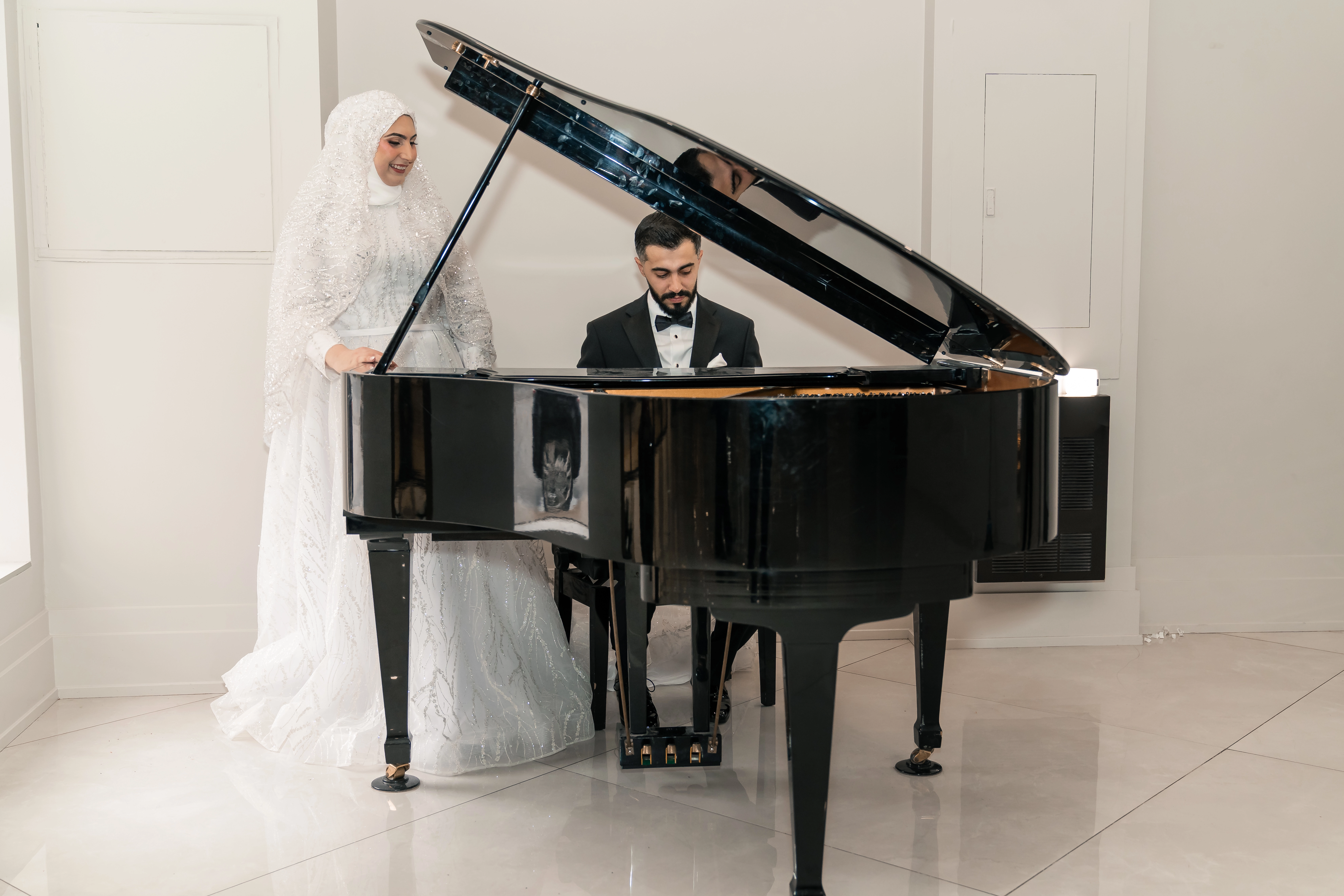 Roia & Ali